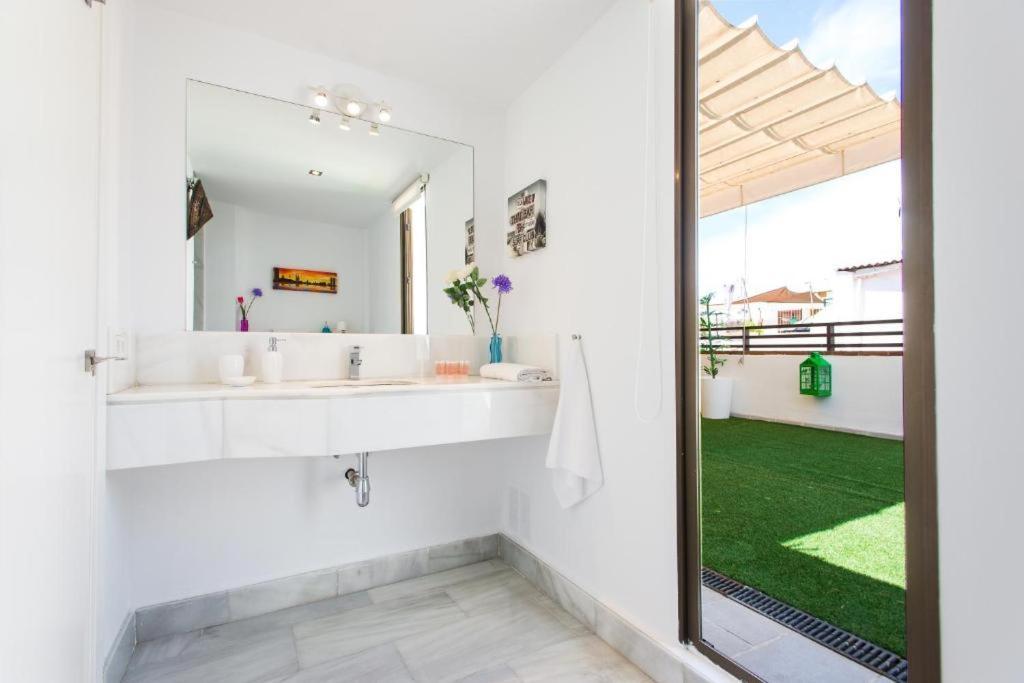 Apartamento Áticos Magdalena Sevilla Exterior foto